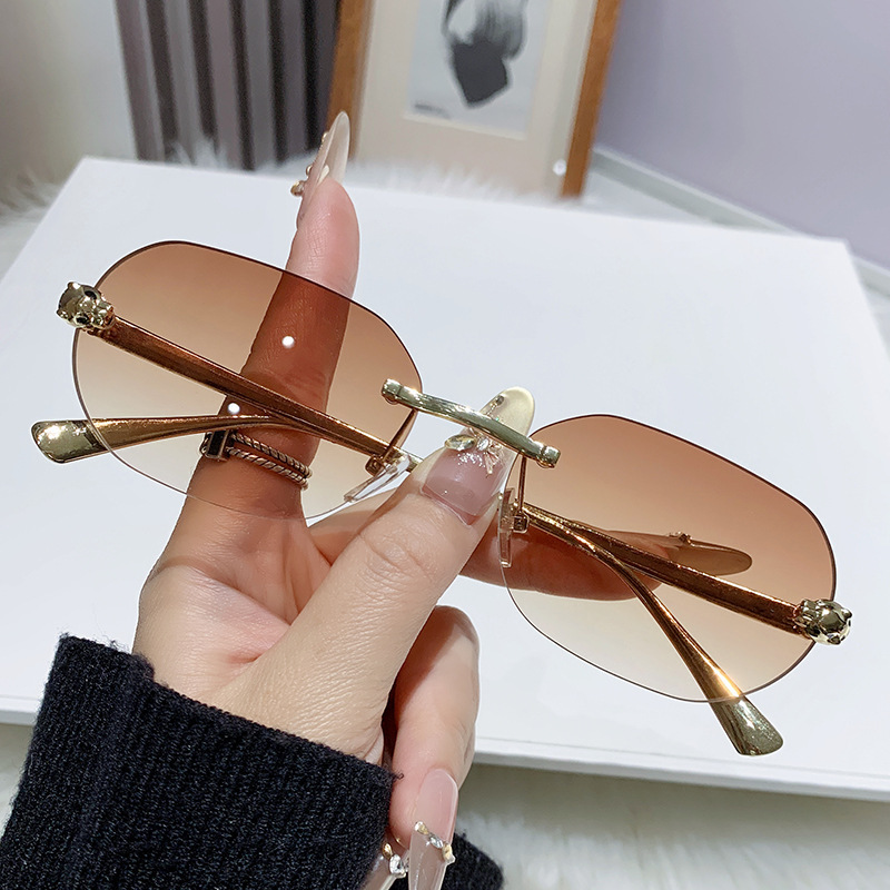 Vintage Fashion Tiktok - แว่นกันแดดทรงเหลี่ยมไร้กรอบ ZXIAC รุ่น Trend Retro สำหรับผู้ชายและผู้หญิง