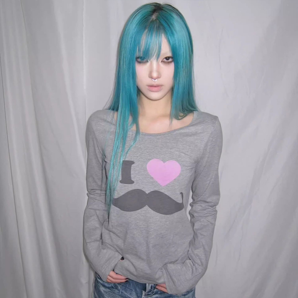 เสื้อยืดพิมพ์ลายเคราสไตล์ Y2K  - Vintage Fashion Y2K บทวิจารณ์และราคา