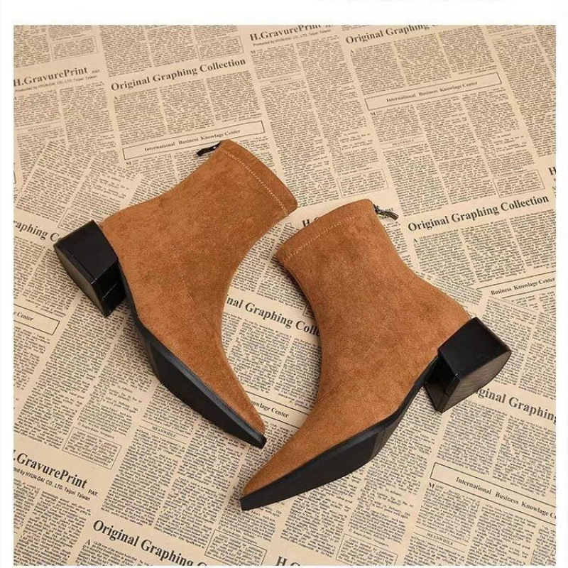 รองเท้าบูทส้นเตี้ยผู้หญิงสไตล์ - Vintage And Modern Fashion บทวิจารณ์และราคา