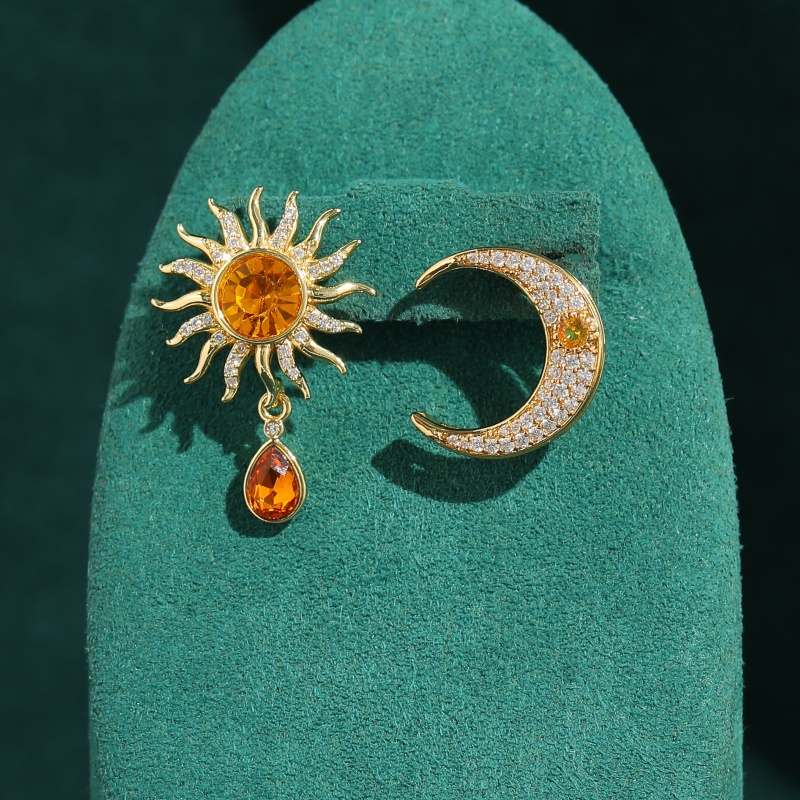 วินเทจคริสตัลสีเหลืองต่างหูพระ - Vintage Fashion Jewelry Brands บทวิจารณ์และราคา