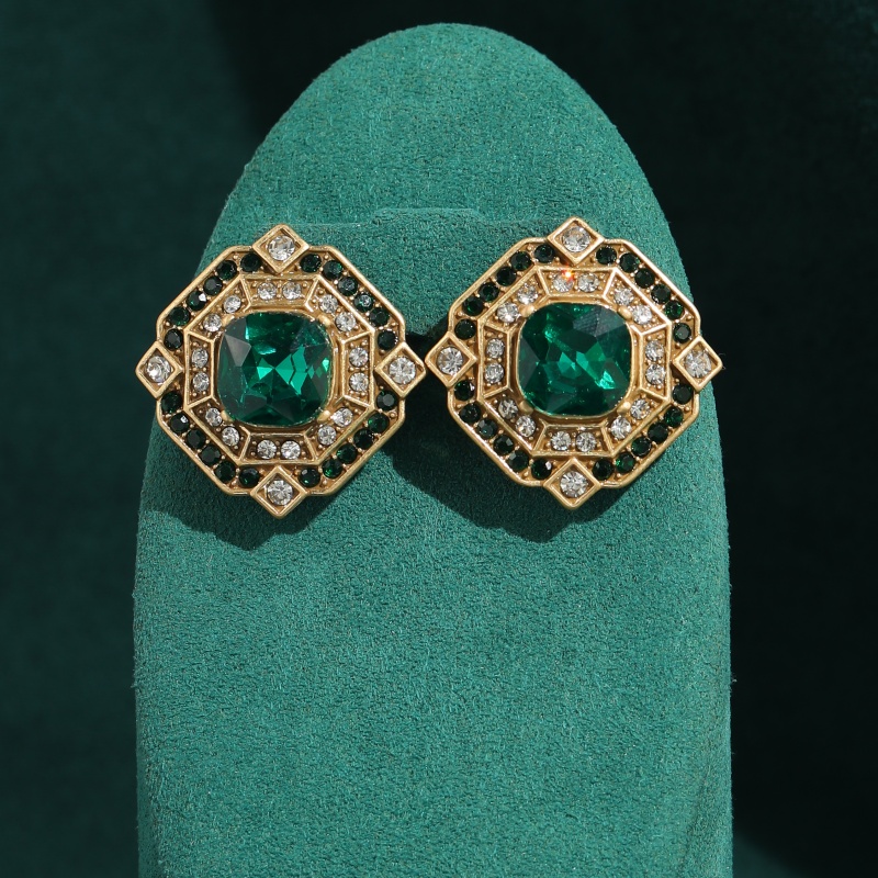 ต่างหูคริสตัลมรกตทรงสี่เหลี่ยม - Vintage Fashion Jewelry Brands บทวิจารณ์และราคา