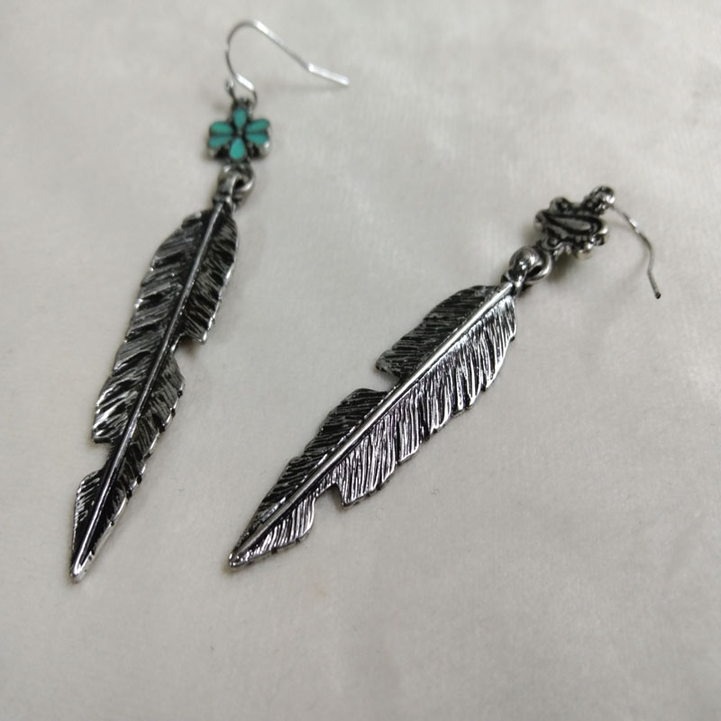 โบราณ Silver Feather Drop ต่าง - Vintage Fashion Jewelry Brands บทวิจารณ์และราคา