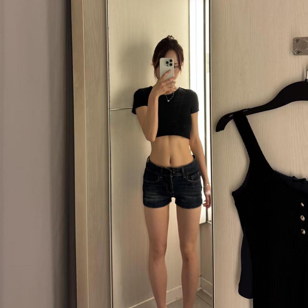กางเกงยีนส์ขาสั้นเอวต่ำทรงสลิม - Vintage Fashion Y2K บทวิจารณ์และราคา